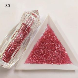 Đá rắc móng, lọ đá rắc móng