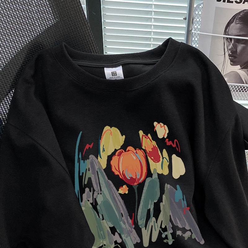 Áo sweater Cổ Tròn Màu Đen In Hình Hoa tulip Xinh Xắn Cho Nữ