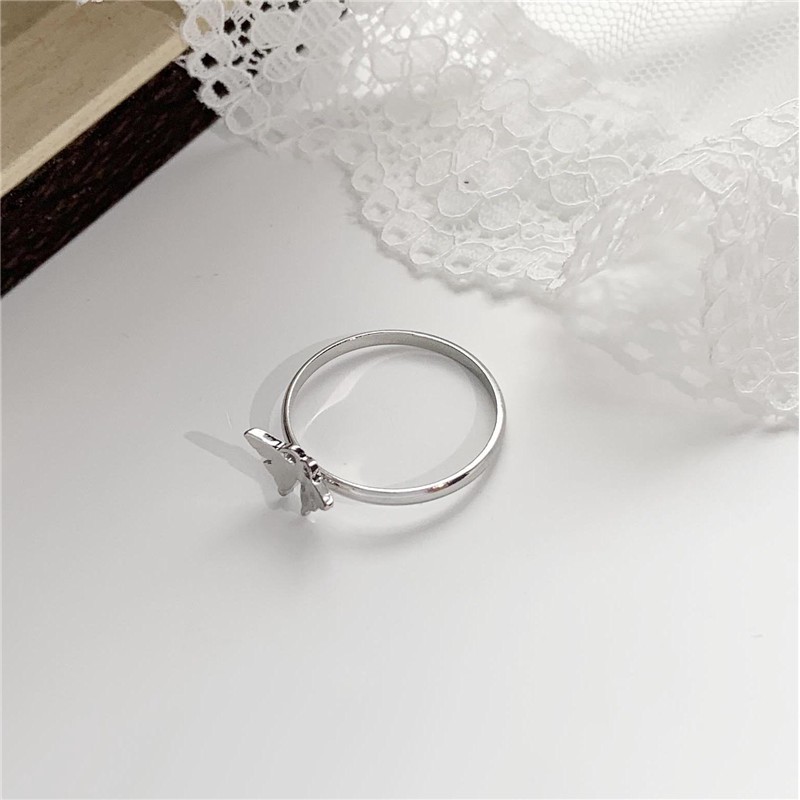 Nhẫn Chất Liệu Kim Loại Mặt Hình Bướm B0007