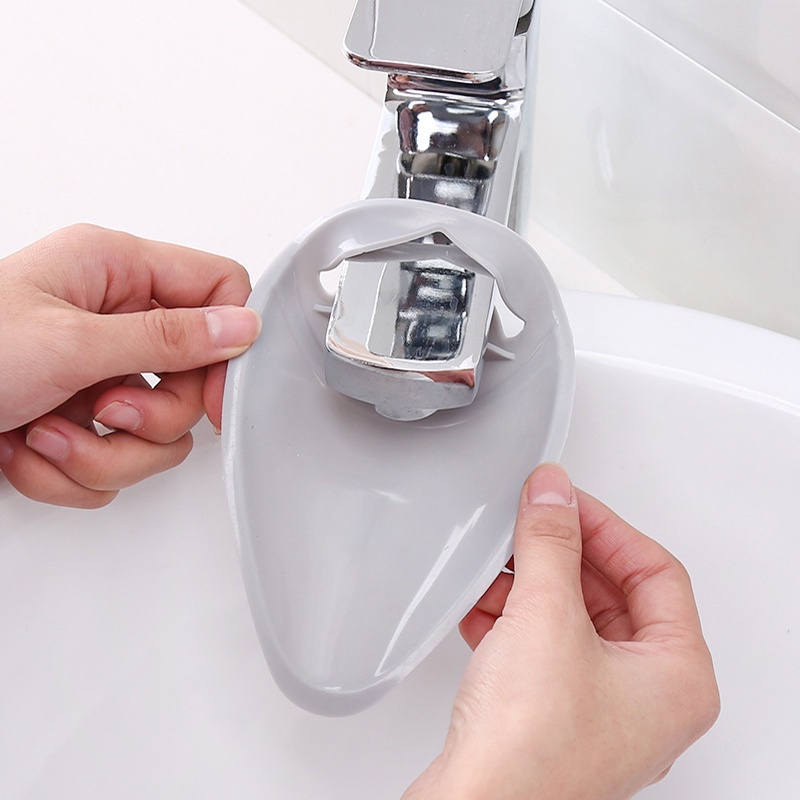 Dụng cụ nối dài mở rộng vòi nước cho bé rửa tay
