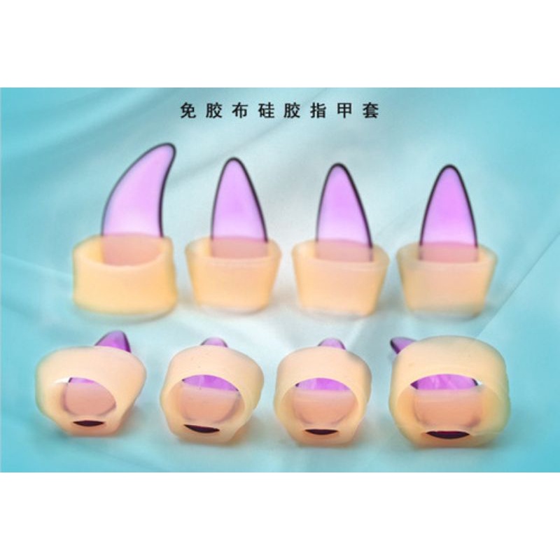 Chất liệu silicone, tiết kiệm keo khi đánh đàn