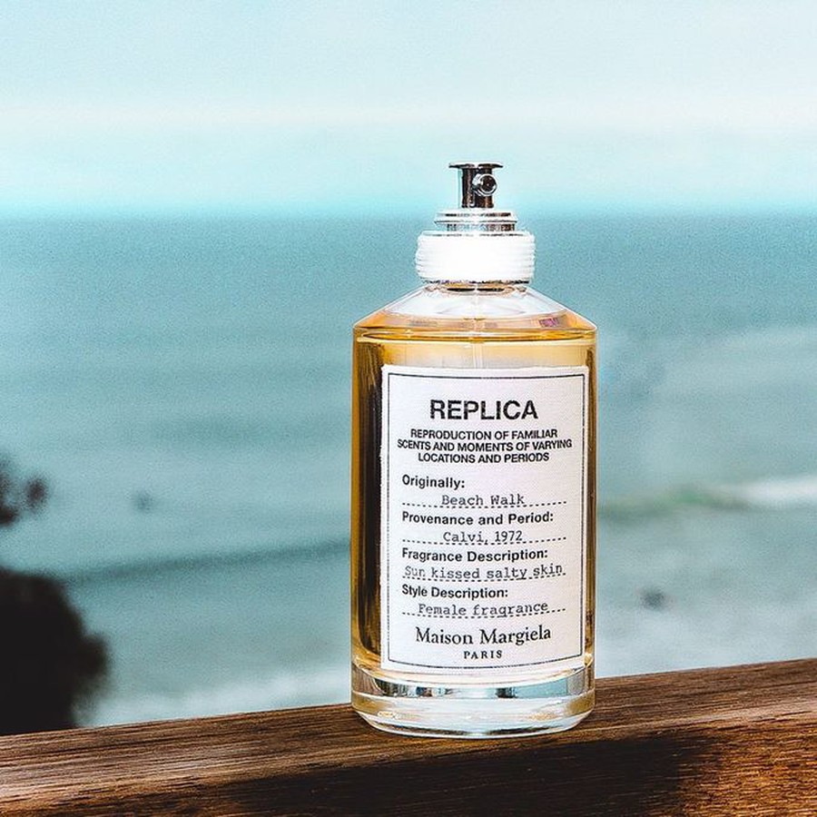 ⚡𝑲𝒂𝒓𝒆𝒏 𝑺𝒕𝒐𝒓𝒆⚡ Nước Hoa Replica Beach Walk EDT 5ml/10ml/20ml