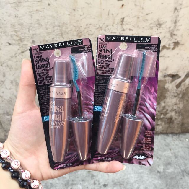 MASCARA MAYBELLINE LASH SENSATIONAL CURVITUDE.