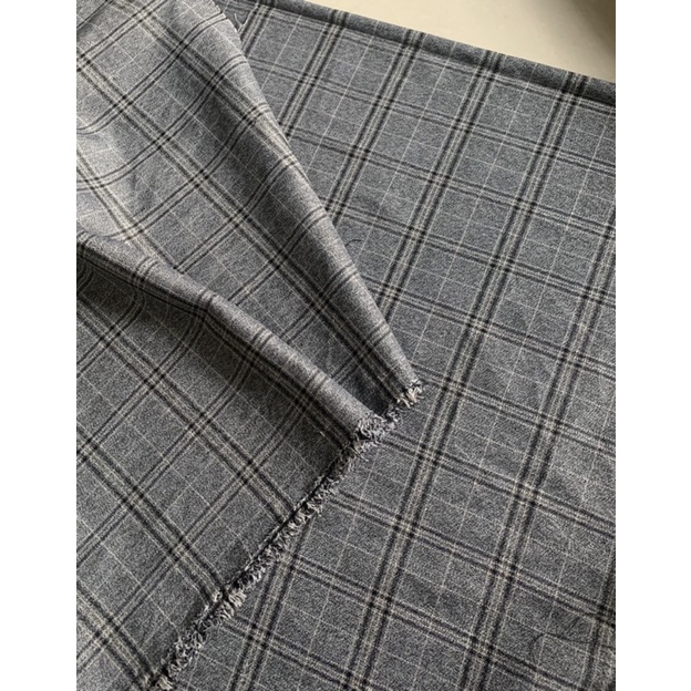 VẢI KẺ DÀY DỨNG DÁNG