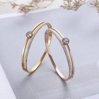 Vòng Titan cẩn xoàn tấm