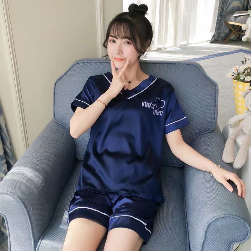 Bộ mặc nhà satan lụa chất liệu cao cấp mềm nhẹ,mặc đi chợ hay ra đường đều được ạ | BigBuy360 - bigbuy360.vn