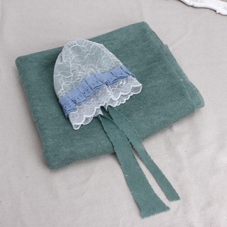 Set đồ liền thân cho bé sơ sinh chụp ảnh
