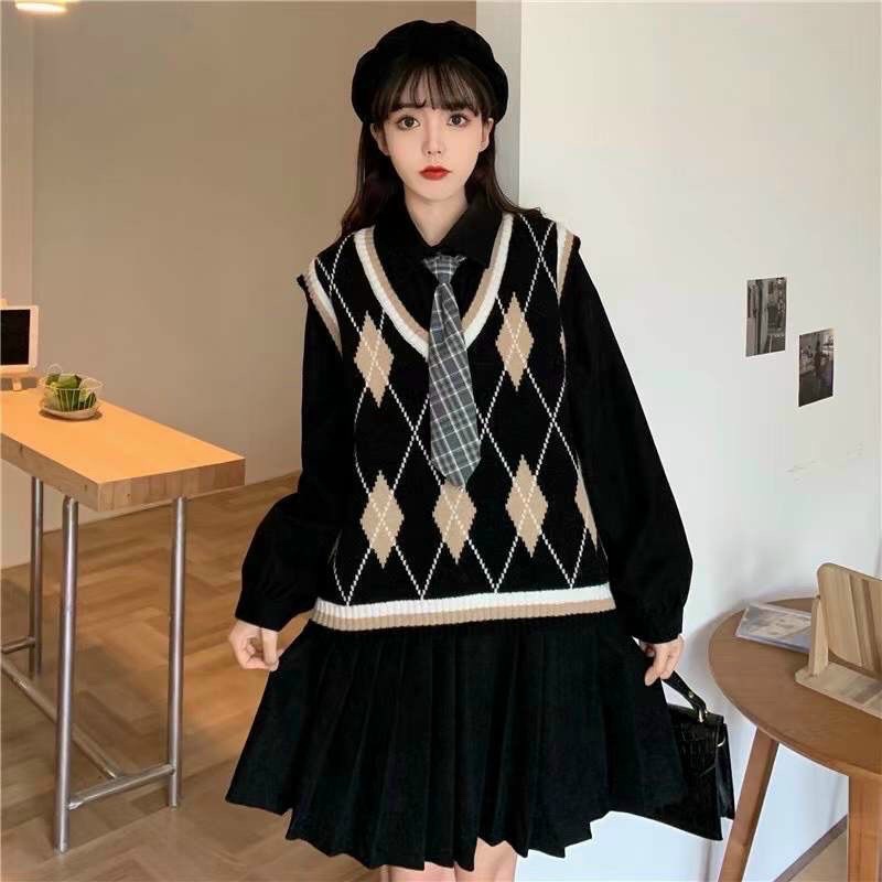 Sét gile +  váy sơ mi + cavat