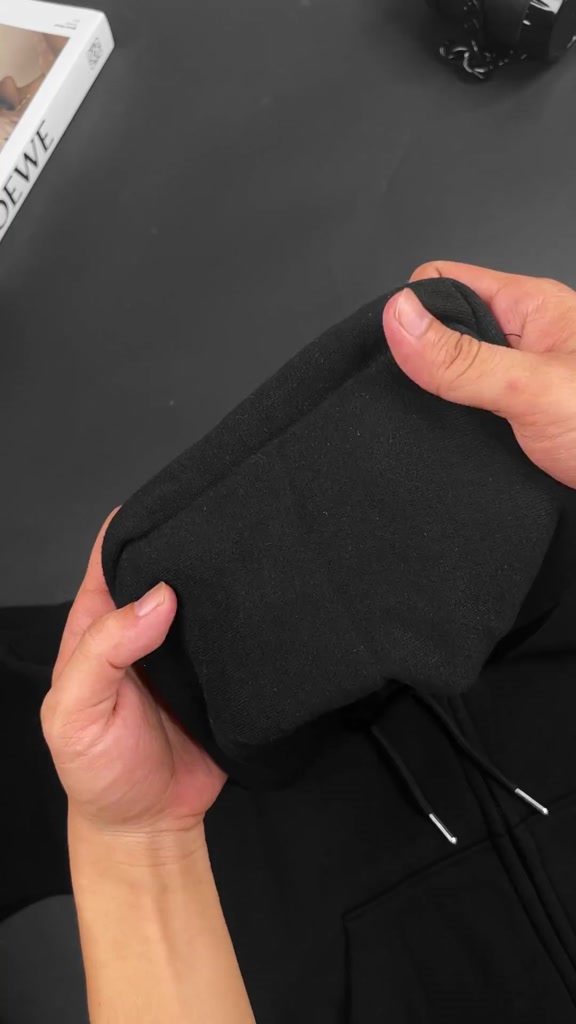 Áo Hoodie Zip Basic Cinder Màu Đen, Áo Hoodie Nam Nữ Form Rộng Local Brand | BigBuy360 - bigbuy360.vn