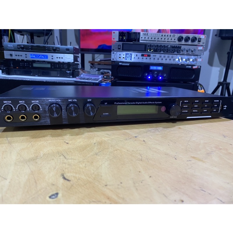 Tạo vang số  W16