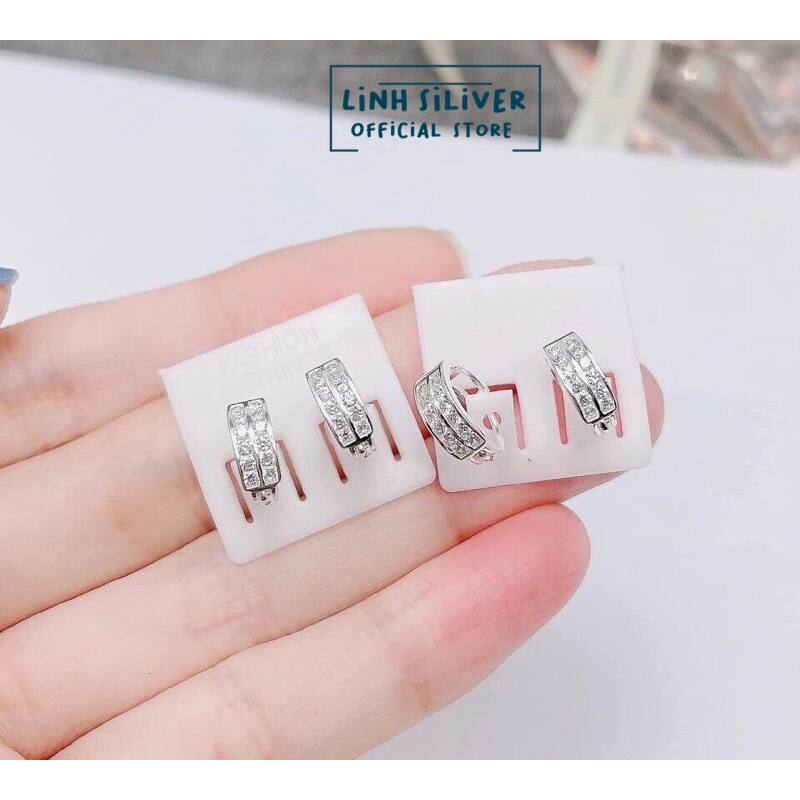 Bông bập đá ôm vành tai bạc ta