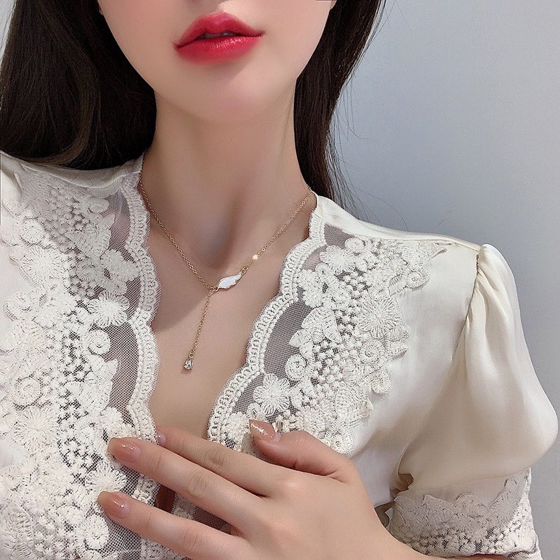 Vòng cổ choker mặt cánh chim  đính đá trong suốt hologram VC018 Leous Accessories