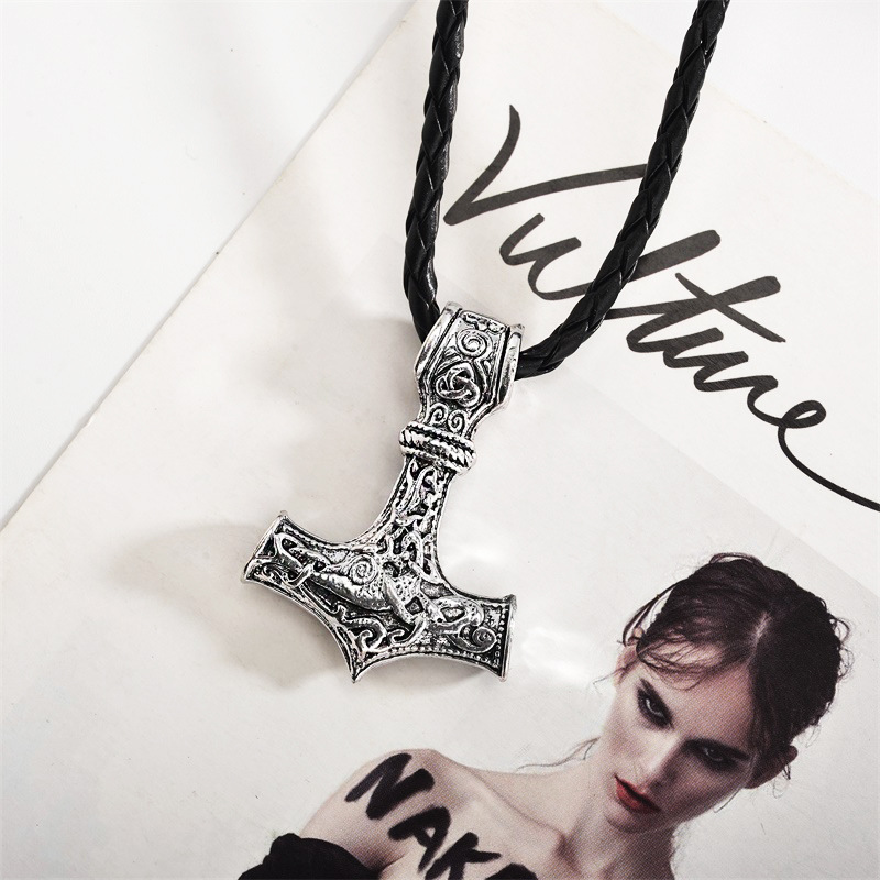 Fashion Retro Style Viking Jewelry Thor's Hammer Necklace Men's Necklace Accessories