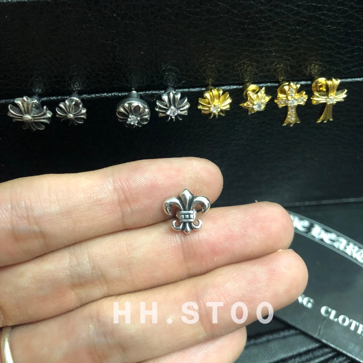 KHUYÊN TAI BẠC, KHUYÊN TAI NAM NỮ , CHROME HEARTS , BÔNG TAI ĐÍNH ĐÁ NHIỀU MẪU, ĐEO SÁT TAI , TRANG SỨC BẠC 925 UNISEX