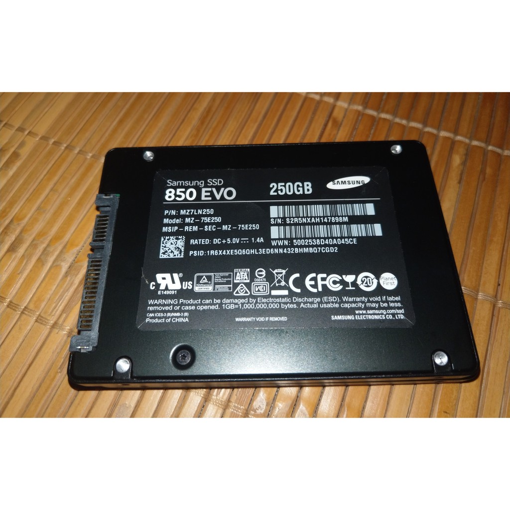 Ổ SSD Samsung 850 EVO, 860 EVO