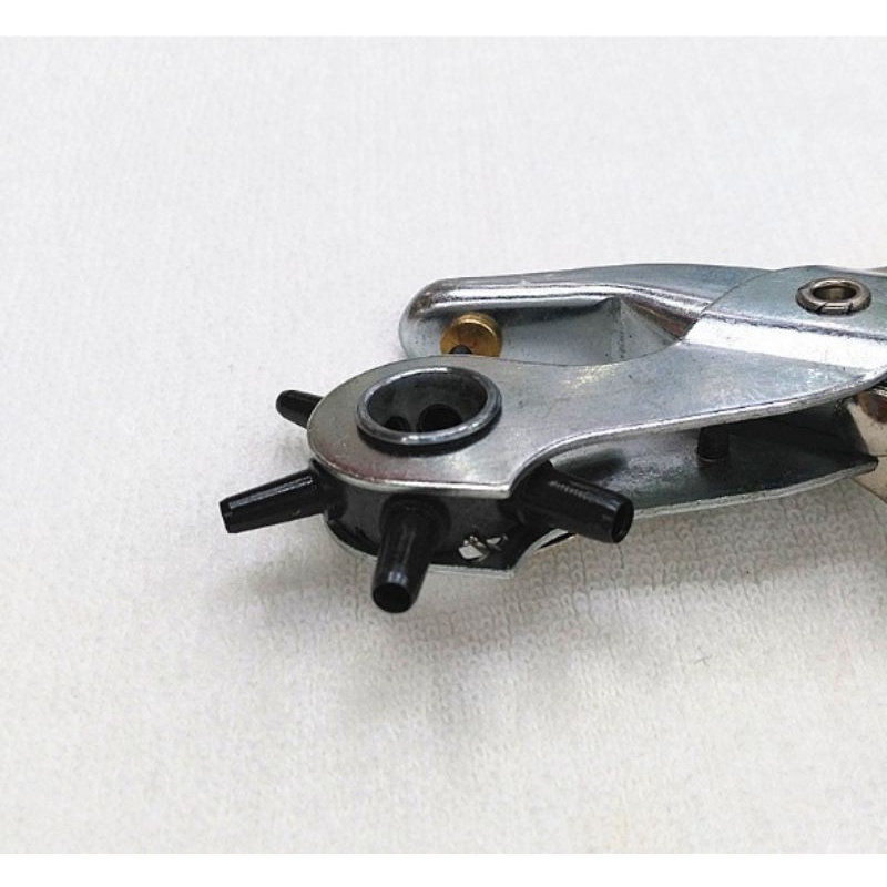 Dụng cụ bấm dây nịt.