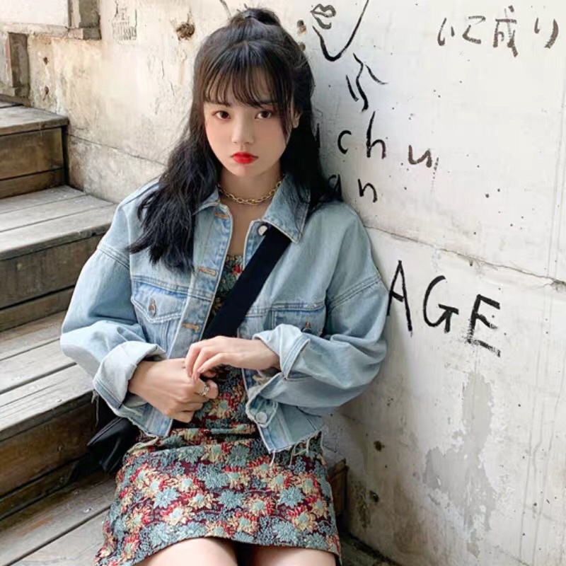Áo khoác bò jean croptop form rộng