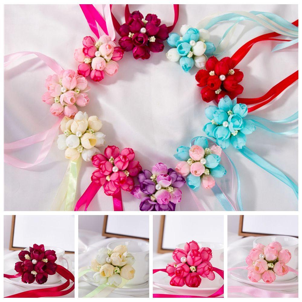 Vòng Hoa Đeo Tay Dành Cho Cô Dâu Ngày Cưới