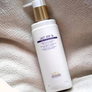 SỮA RỬA MẶT LAIT VIP O2