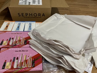 Set Give Me More Lips của Sephora