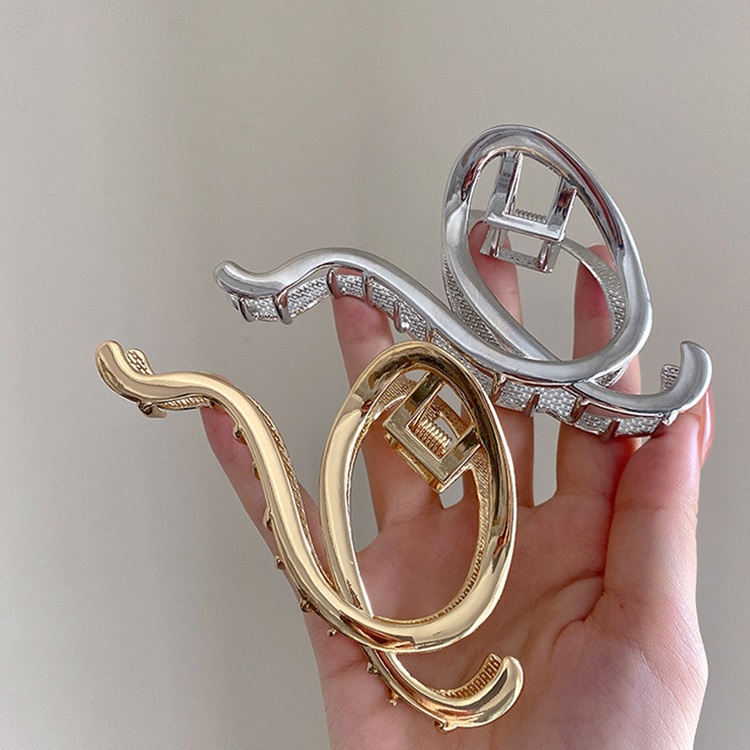 Kẹp Tóc Kim Loại Hình Chữ Q