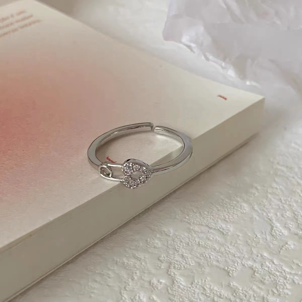Nhẫn Mạ Bạc Đính Đá Hình Trái Tim Thiết Kế Đơn Giản Có Thể Điều Chỉnh Kích Cỡ