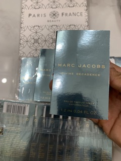 Nước hoa nữ vials marc jacobs Divine Decadence edp 1.2ml