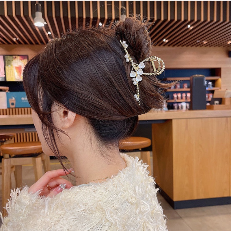 Kẹp Tóc Hình Hoa Đính Ngọc Trai Thời Trang Hàn Quốc Cho Nữ