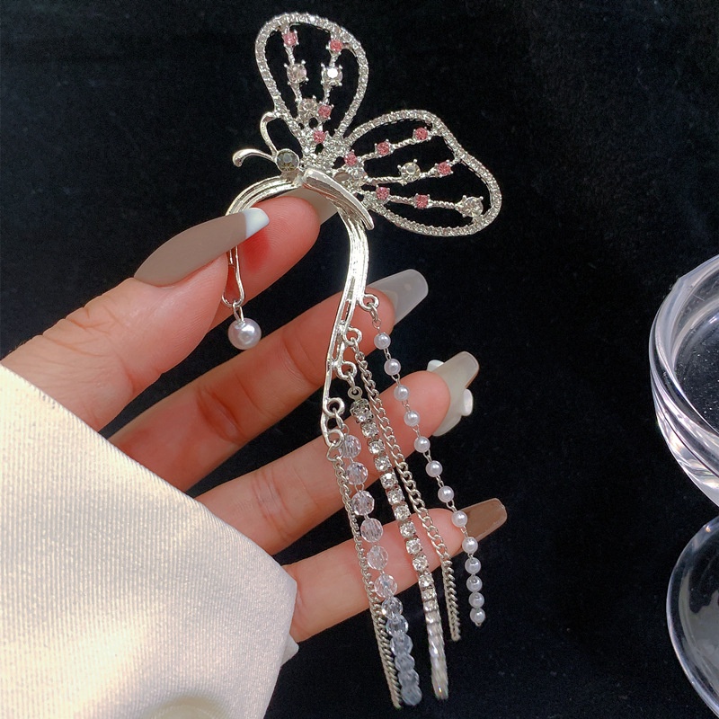 Khuyên Tai Nơ Tua Rua Không Xỏ Lỗ