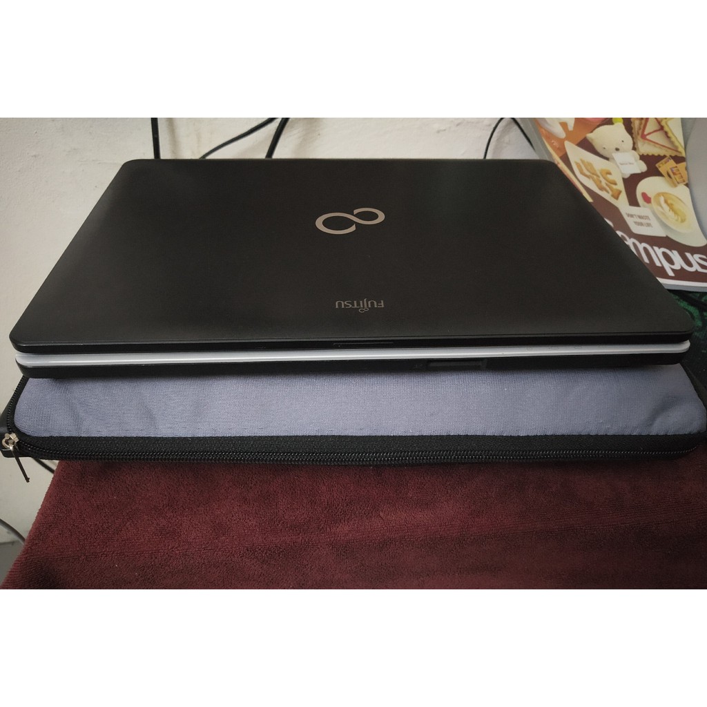 Laptop Fujitsu LifeBook S761/C i5-2520M/ ram4GB/ HDD500GB hàng Nhật Zin100%