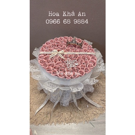 (Tặng vương miện) Bó hoa sáp 99bông vĩnh cửu phối giấy Gấm Hàn ko rách, ko nhăn.