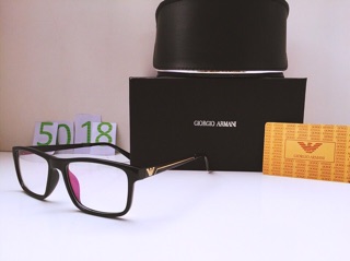 Kính Cận Armani tặng hộp