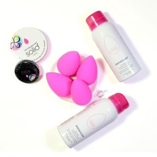 Trọn bộ mút trang điểm/xịt làm sạch/xà phòng giặt mút Beauty Blender ✔