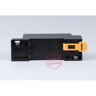 Đế relay 8 chân