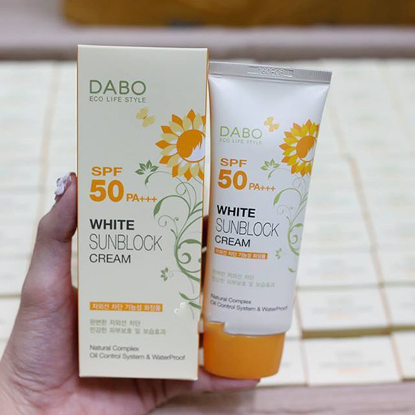 Kem chống nắng Dabo White Sunblock Cream giúp bảo vệ và làm sáng da(70ml)