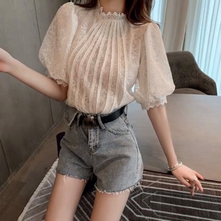 Áo ren tay bồng cổ trụ