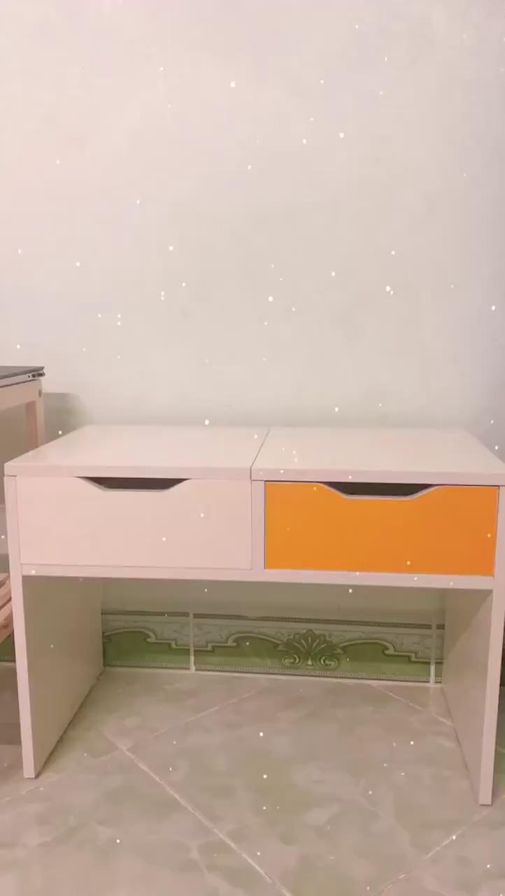 Bàn trang điểm ngồi bệt, bàn phấn hiện đại có gương decor phòng ngủ kiểu Hàn chính hãng IGA(60*42*30)- GP69 | BigBuy360 - bigbuy360.vn