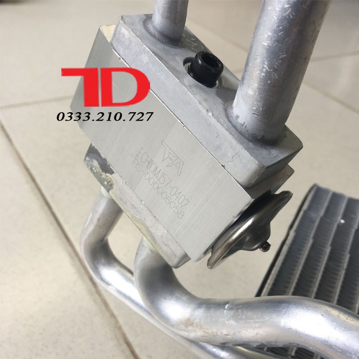 Dàn lạnh điều hòa có kèm van tiết lưu dùng cho xe đầu kéo, xe Benz, Xe Bê tông Dongfeng Chenglong Hải Âu HBS CZ08823