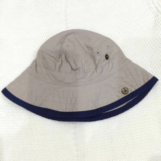 Mũ tai bèo old navy