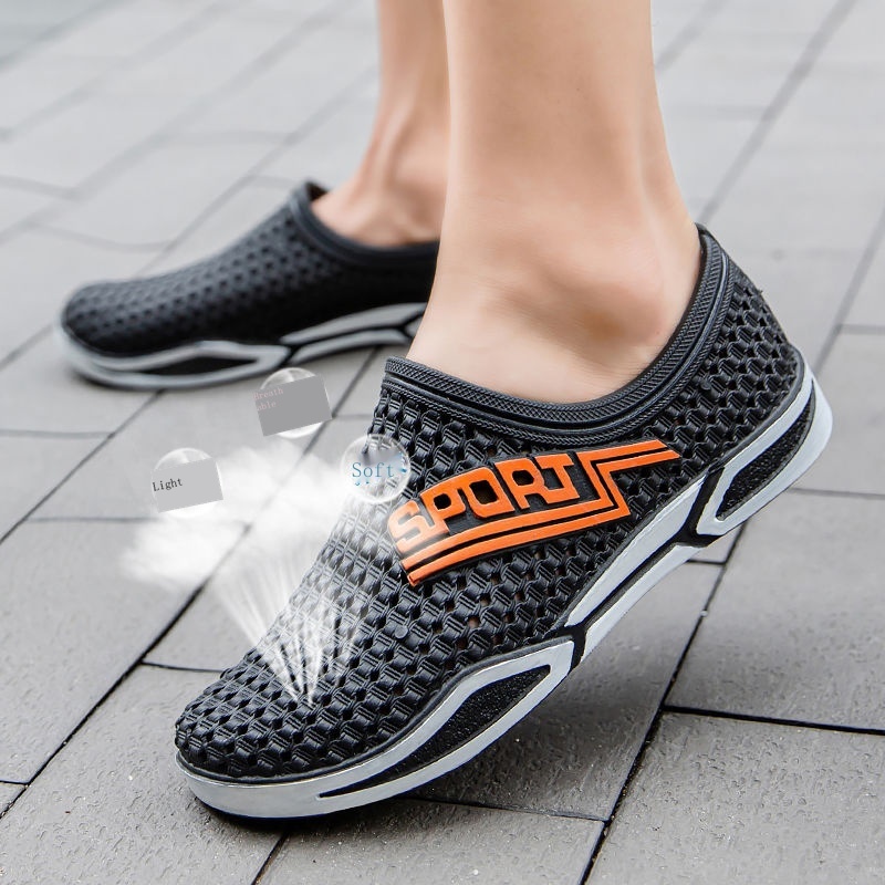 Giày sandal Đế Mềm Dày Đục Lỗ Thoáng Khí Chống Trượt Chống Mài Mòn Thời Trang Mùa Hè 2022 Cho Nam