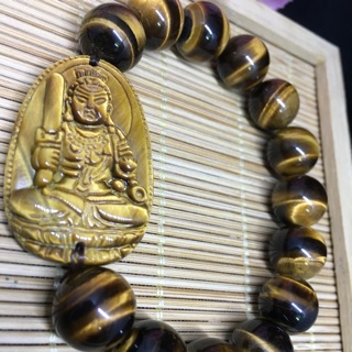 Vòng tay đá mắt hổ phối Bất động Minh Vương