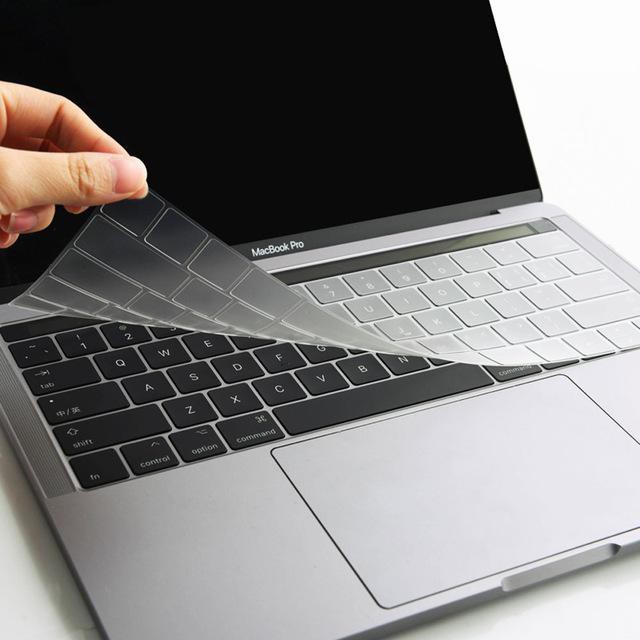 Miếng Lót Phủ Bàn Phím Macbook Pro 16/13 Pro 2020 - M1 Trong Suốt - Chính Hãng JRC