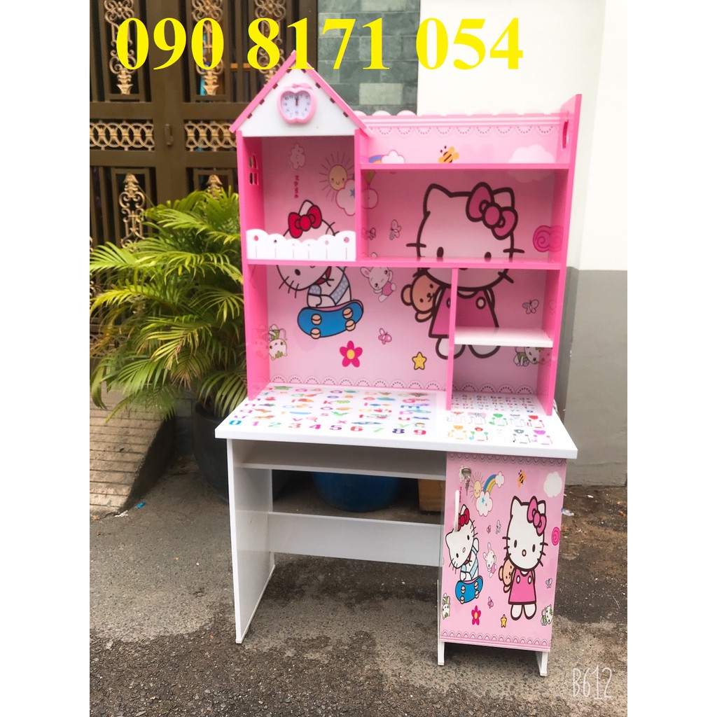 bàn học sinh kitty mẫu mới nhất 2021 cho bé gái, bàn học sinh doremon mẫu mới nhất cho bé trai