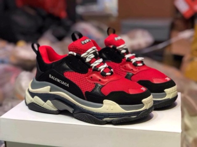 ⚡️BALENCIAGA TRIPLES⚡️ HÀNG MỚI- MẪU MỚI Hàng về trong những lúc khẩn hiếm, mọi chi phí đều rất cao nhưng shop vẫn giữ