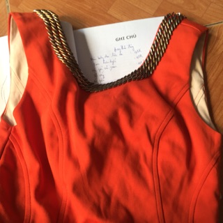 Đầm body