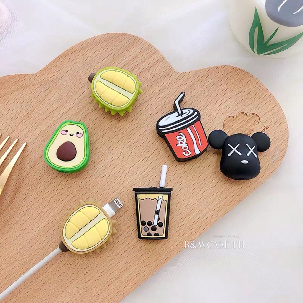 Phụ kiện bảo vệ đầu dây cáp sạc truyền dữ liệu thiết kế trái cây/ kaws/ nhiều mẫu khác hoạt hình đáng yêu cho iPhone