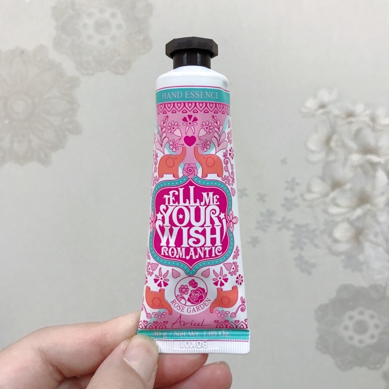 Kem Dưỡng Da Tay Ariul Tell Me Your Wish Romantic Hand Essence 30g