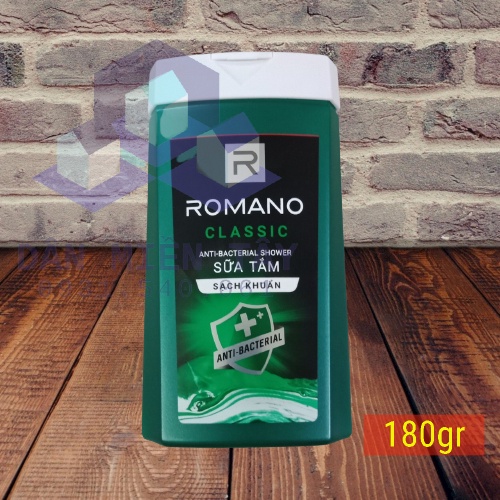 Sữa tắm sạch khuẩn Romano Classic 180gr