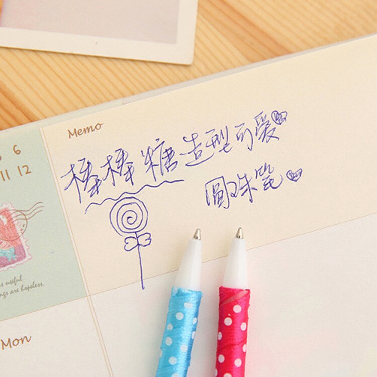 1 Bút Bi Tạo Hình Kẹo Mút Dễ Thương