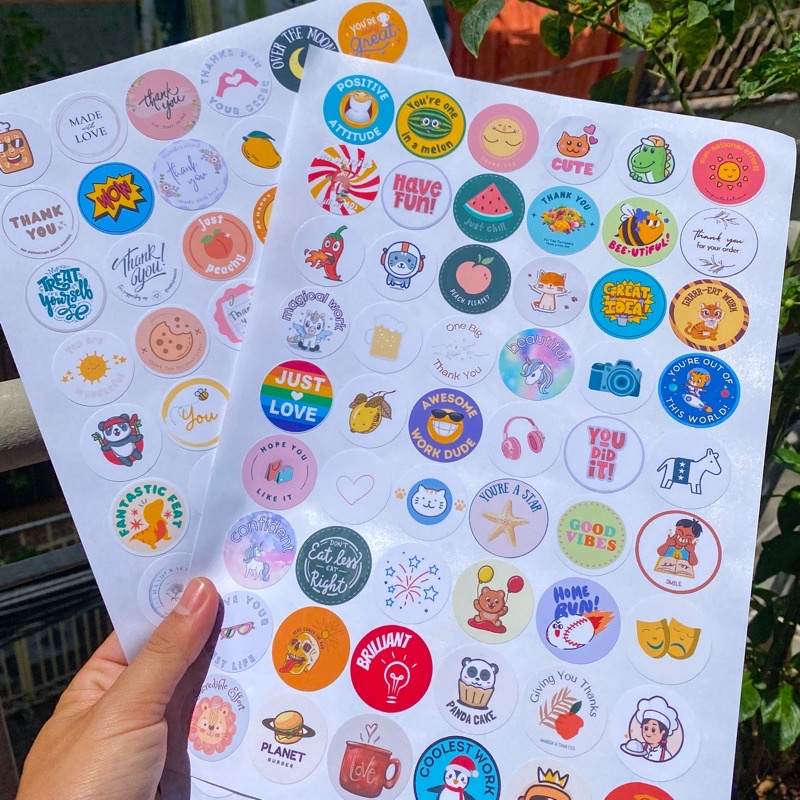 Combo 100 sticker dễ thương khổ 3cm, dán hộp quà, dán dụng cụ học tập, bán hàng online, không phai màu, không thấm nước